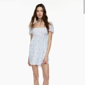 Aritzia Sunday Best Hadley Blue Pink Floral Dress